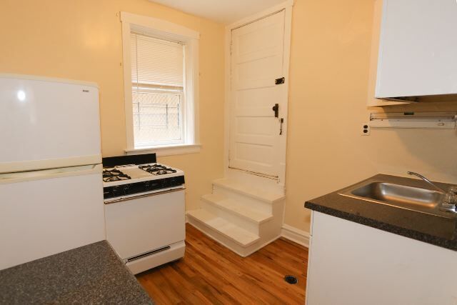 Photo - 632 W Aldine Ave Unit R-G