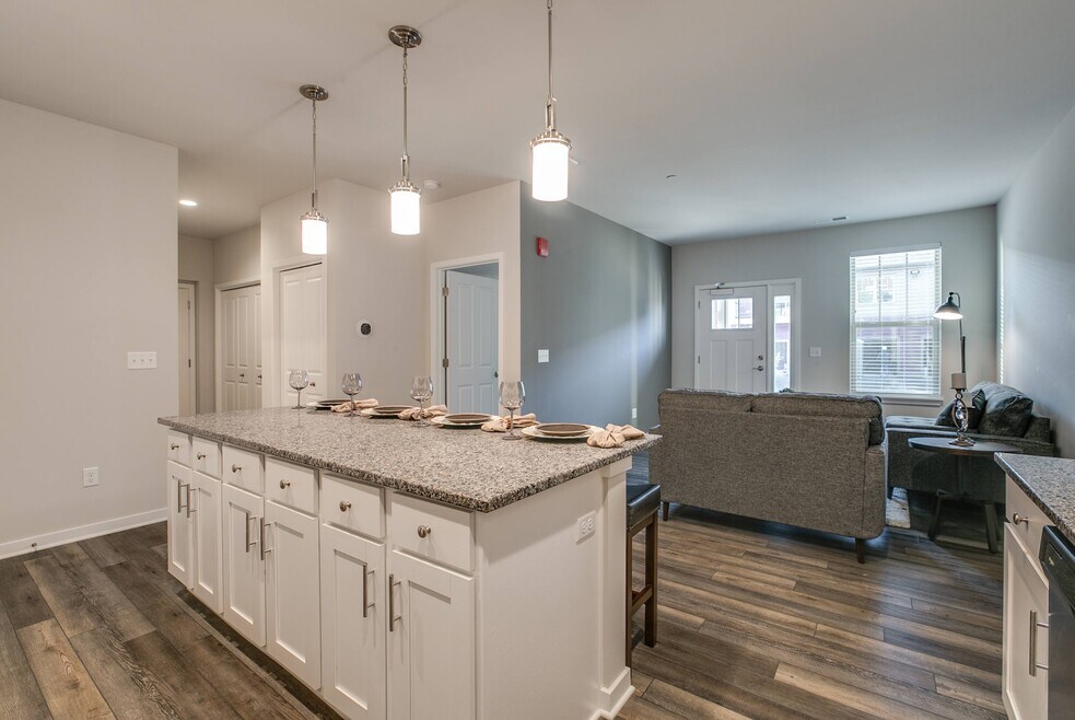 Market Square Apartments