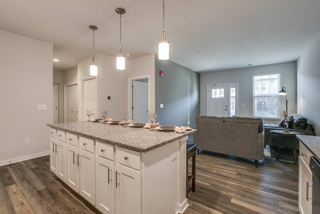 Photo - Market Square Apartments