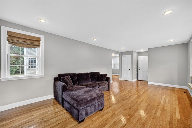 Photo - 28 Webster St Unit 1