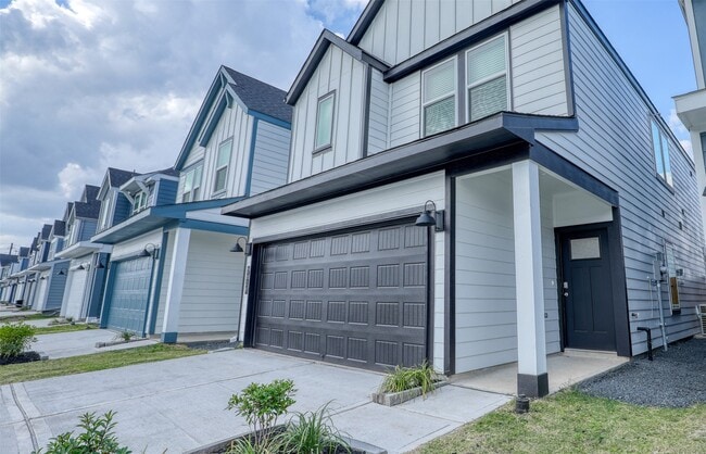 Photo - 2829 Lisburn Ter Ln