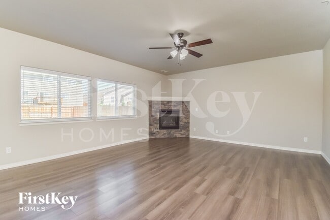 Photo - 8288 Kintla Ct