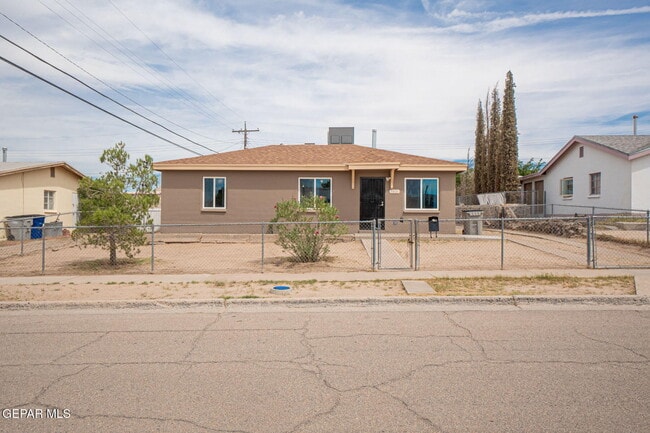 Building Photo - 7813 Rodeo Ave Rental