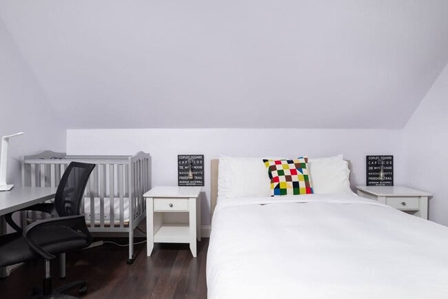 Photo - 810 Broadway-SI ID1511377P Unit SI ID1511377P