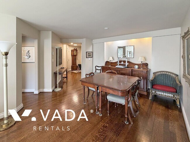 Photo - Balmoral 2 BR APT Rental 107-5615 Hampton Pl Vancouver: VADA Unité 107