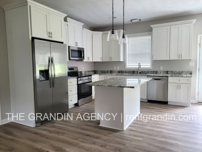 Photo - 315 Trinity Rd