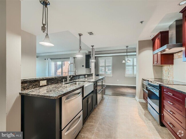 Building Photo - 960 Fell St Unit 416 Rental