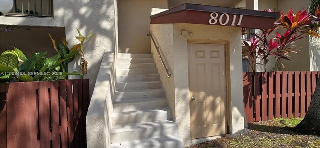 Photo - 8011 Southgate Blvd Unit L8