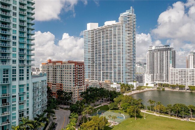 2001 Biscayne Blvd Unidad 3610