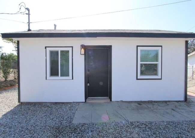 Building Photo - 3506 Crestmore Rd Rental