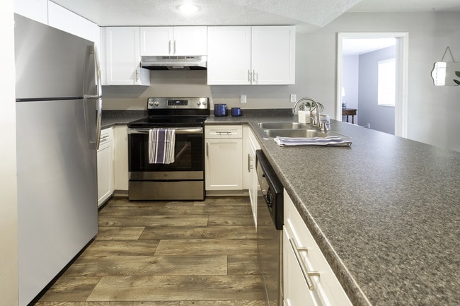 Photo - Candlestick Lane