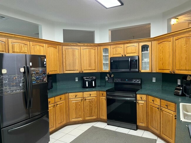 Photo - 9368 Fox Trot Ln