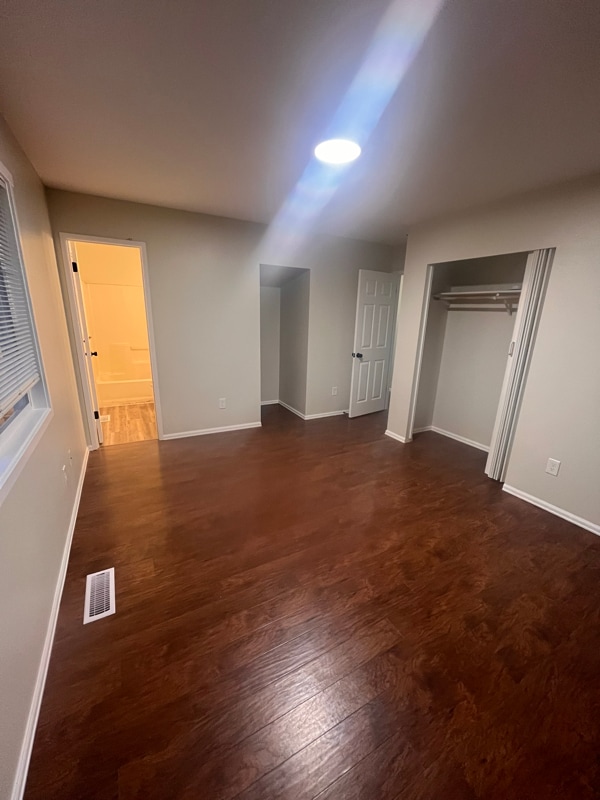 Photo - 1007 Digby Ln