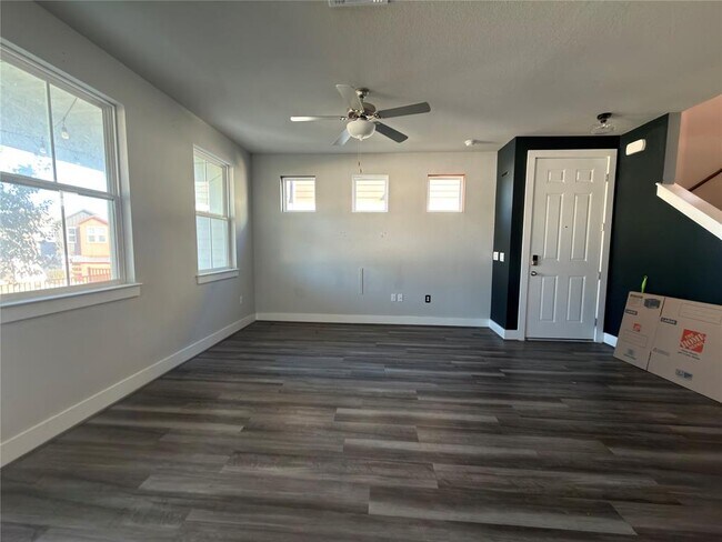 Photo - 7312 Acela Trl