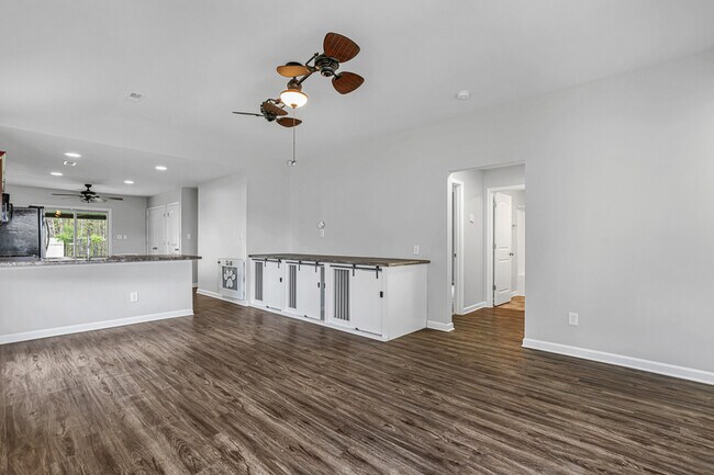 Photo - 160 Winstead Cir