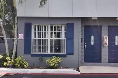 Building Photo - 4649 NW 9th Dr