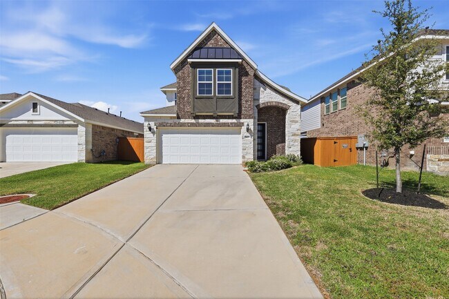 Building Photo - 7415 Casuna Ln