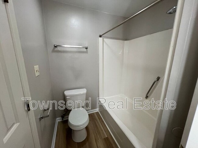 Photo - 5606 Bimini Pl