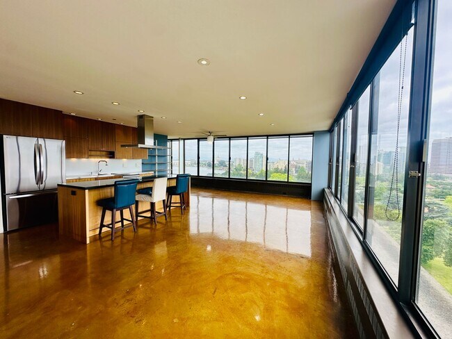 Photo - Luxury 12th Floor Corner 1bd/2bath w/Incredible Lake Merritt Views and a Home Office