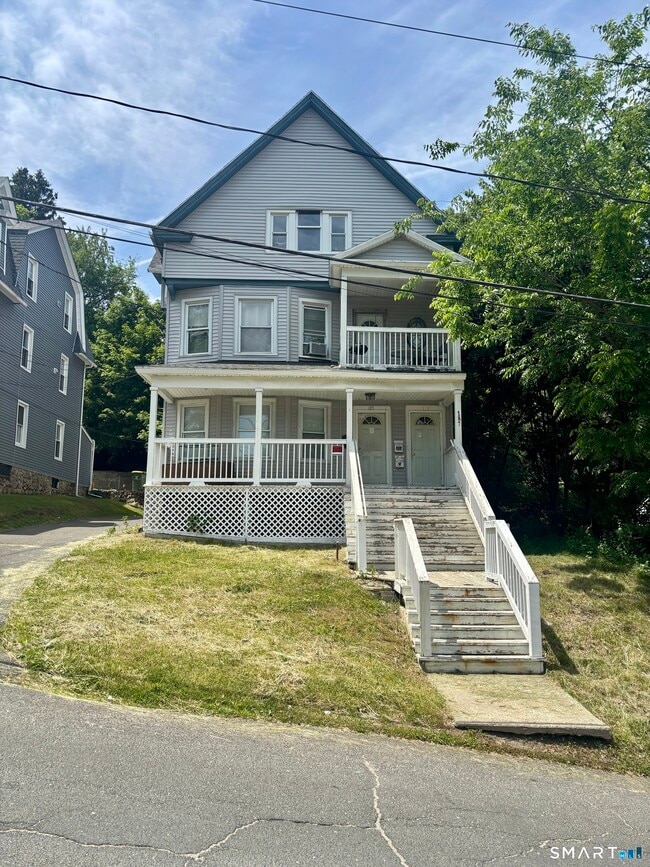 Building Photo - 185 Monmouth Ave