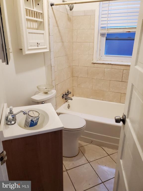 Photo - 5707 Belmar St