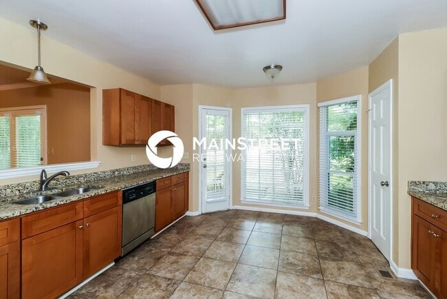Photo - 4 Bedroom Pet-Friendly Home in Marietta, G...