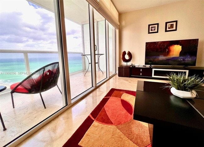 Building Photo - 1830 S Ocean Dr Unit 3309