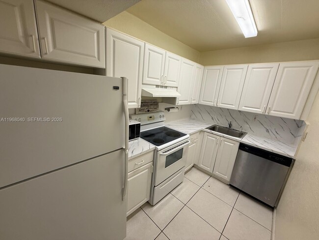 Photo - 17530 NW 68th Ave Unit C3012