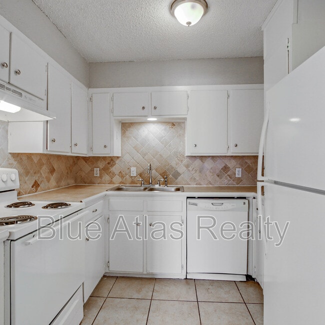 Photo - 5352 Wonder Dr