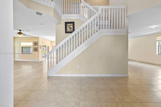 Photo - 11863 SW 155th Ct