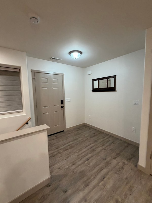 Photo - 185 Truman Dr