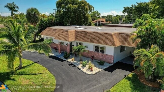 Photo - 2020 NE 33rd St