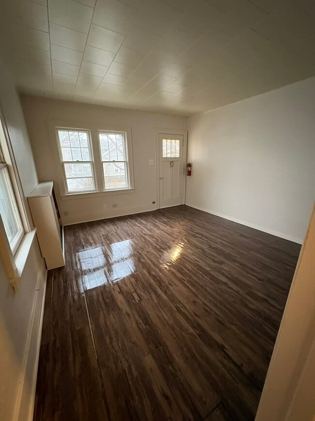 Photo - 709 28th St Unit 709