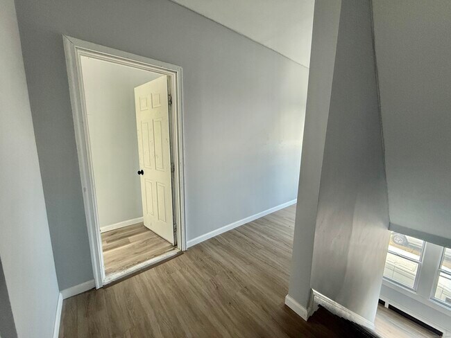 Photo - 1220 Pembroke St Unit 3R