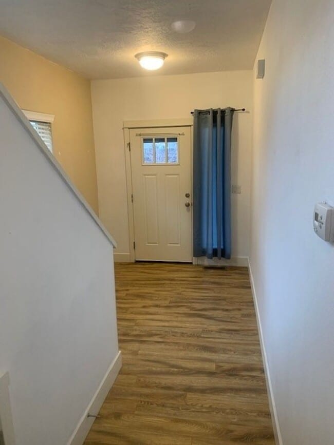 Photo - 4 Bed/2.5 Bath Single Family Home in SE Bend