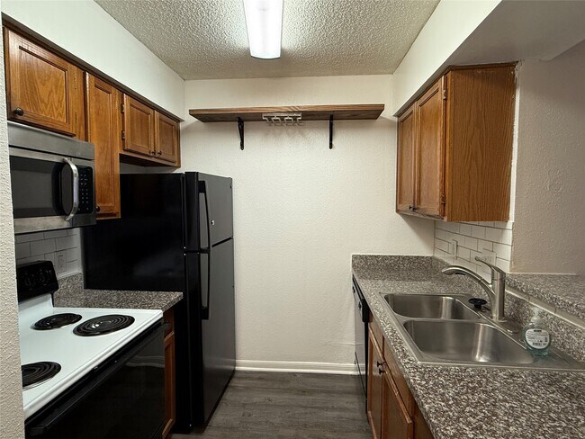 Photo - 2120 El Paseo St Unit 2406