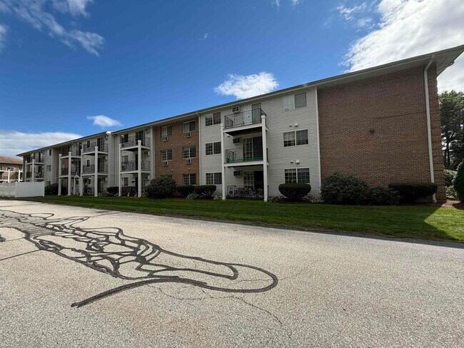 Photo - 385 Huse Rd Unit 15