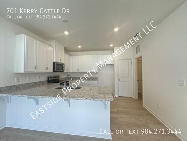 Photo - 701 Kerry Cattle Dr