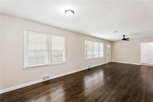 Photo - 2620 Wiggins St