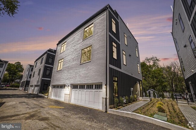 Building Photo - 203 Wigard Ave Rental