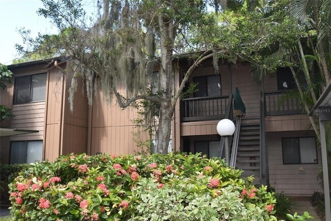 Building Photo - 1712 Glenhouse Dr Unit GL417