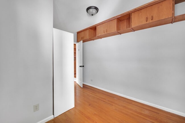 Photo - 8205 Knollwood Cir