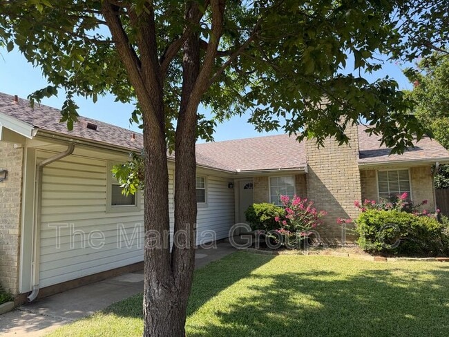 Photo - 3609 Westview Ln