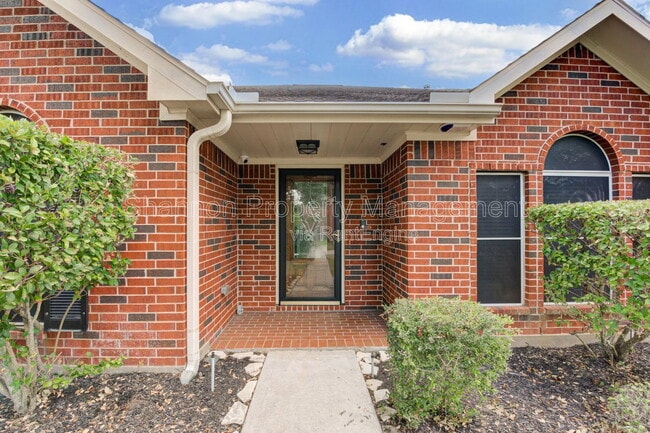 Photo - 3403 Kerr Ln