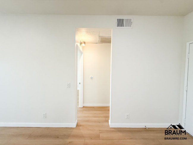 Photo - 11459 Collins St Unidad 202