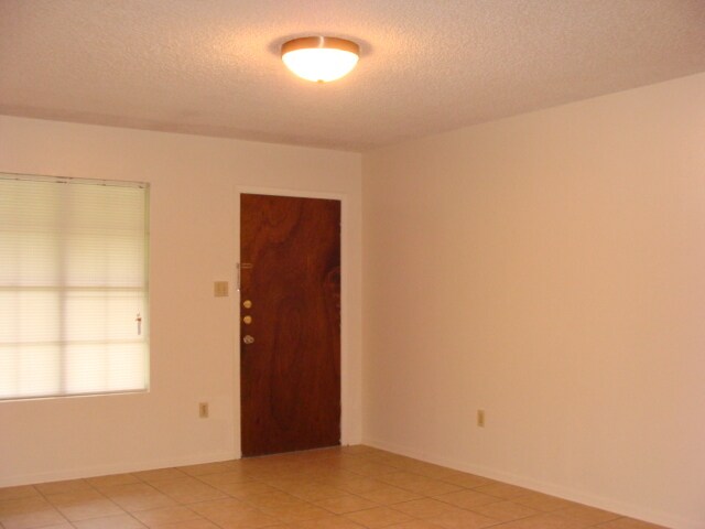 Photo - 2317 Briarwood Dr