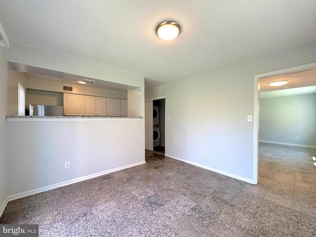 Photo - 9528 Hagel Cir