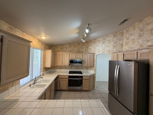 8164 Sedona Sunset Dr