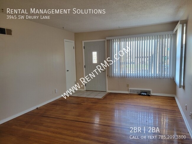 Photo - 3945 SW Drury Ln