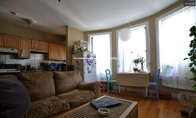 Photo - 17 Highgate St Unit 1